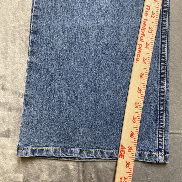 Levi's Strauss Signature Bootcut Jeans Women's Size 14 Denim. - Picture 5 of 9